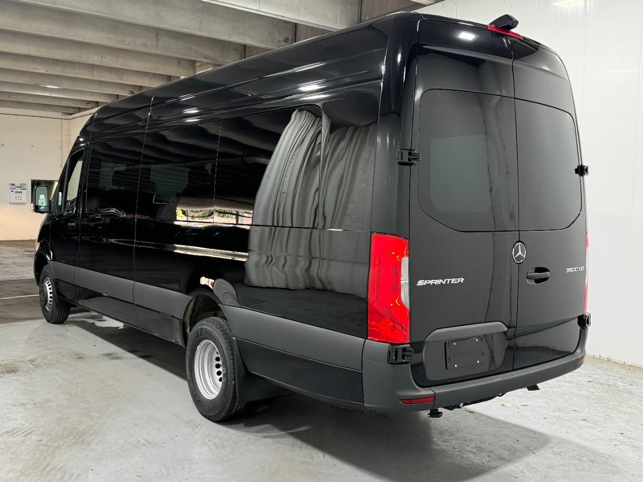 Mercedes-Benz Sprinter Cargo Van Vehicle Full-screen Gallery Image 3