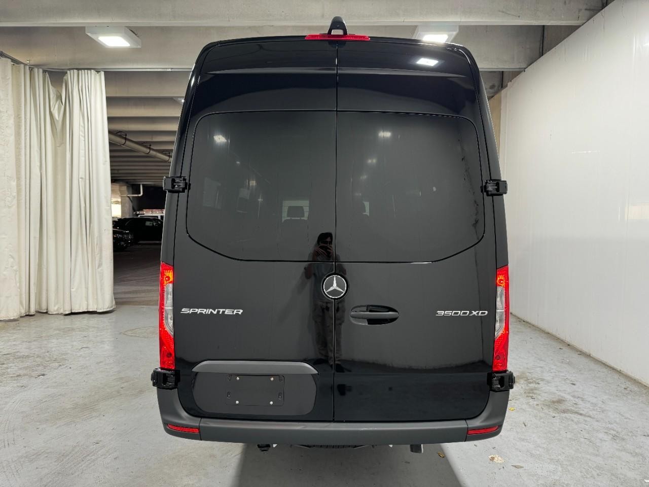 Mercedes-Benz Sprinter Cargo Van Vehicle Full-screen Gallery Image 8