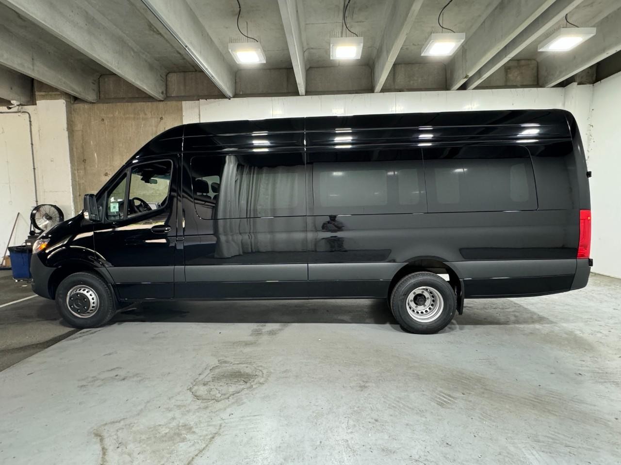 Mercedes-Benz Sprinter Cargo Van Vehicle Full-screen Gallery Image 2