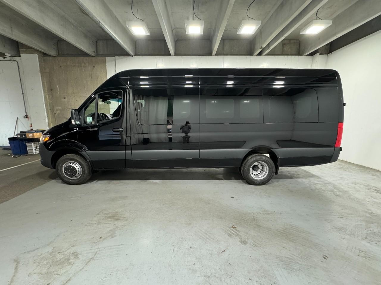Mercedes-Benz Sprinter Cargo Van Vehicle Full-screen Gallery Image 2