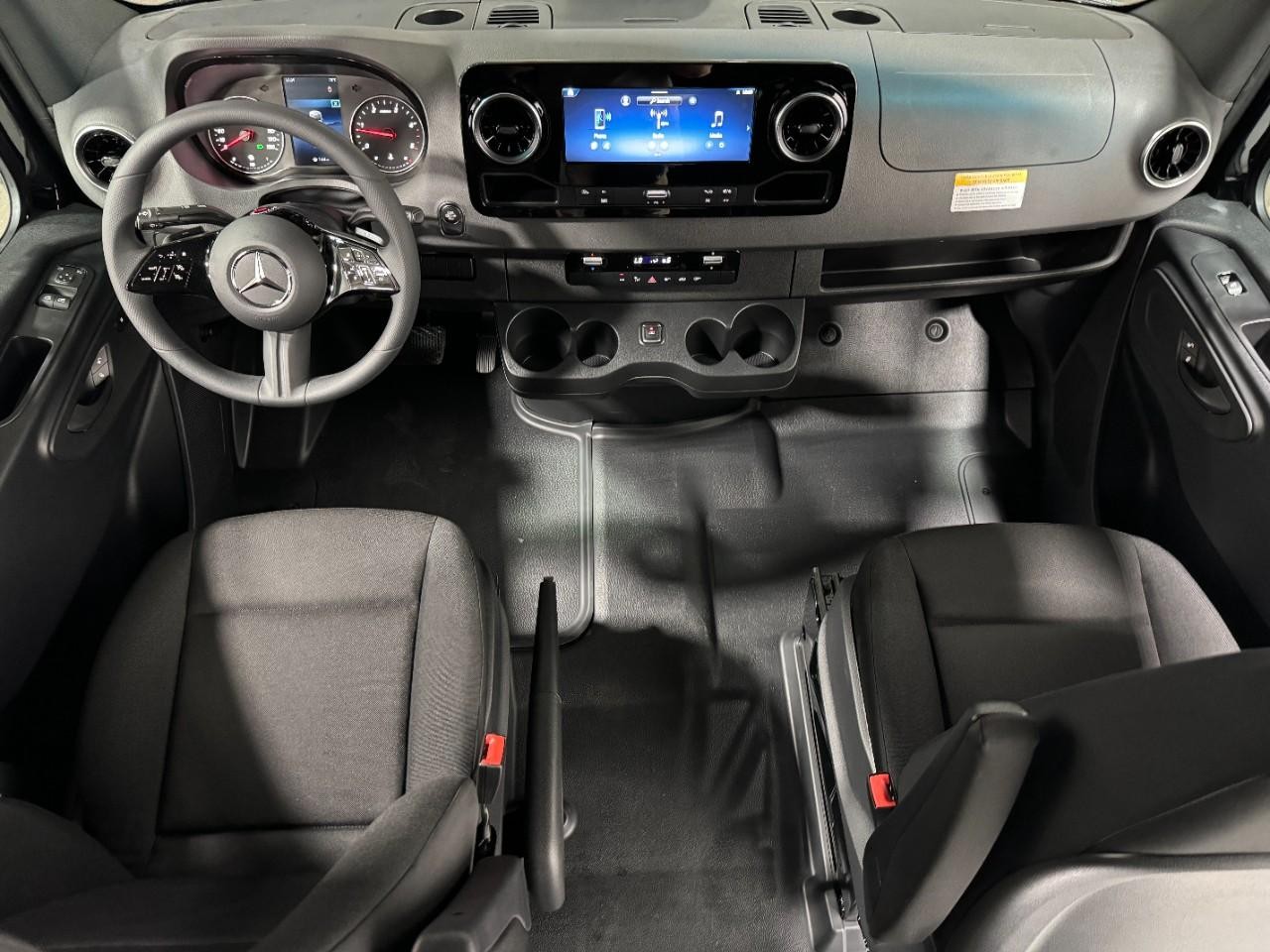 Mercedes-Benz Sprinter Cargo Van Vehicle Full-screen Gallery Image 11