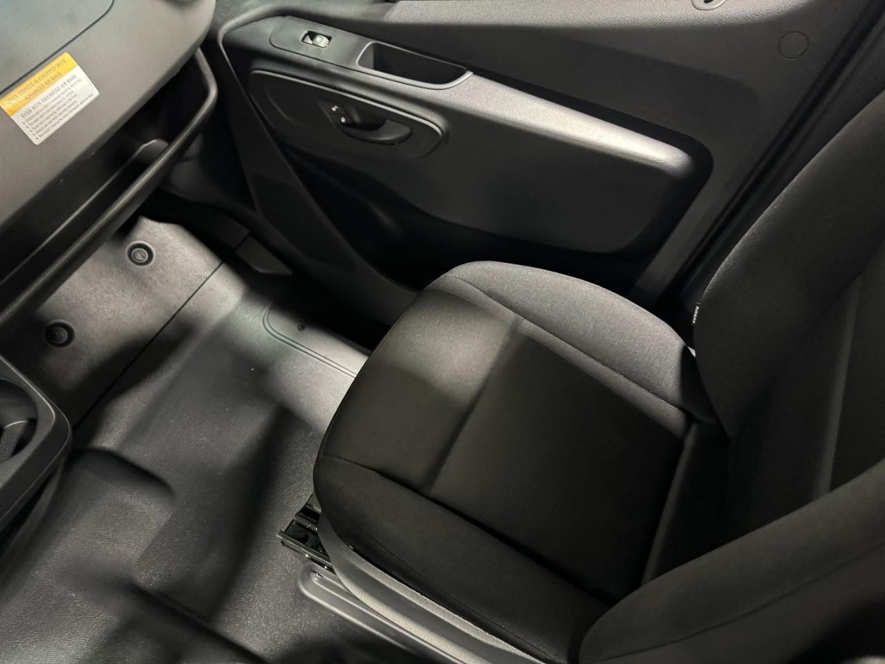 Mercedes-Benz Sprinter Cargo Van Vehicle Full-screen Gallery Image 15