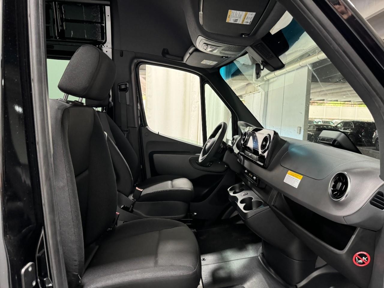 Mercedes-Benz Sprinter Cargo Van Vehicle Full-screen Gallery Image 16