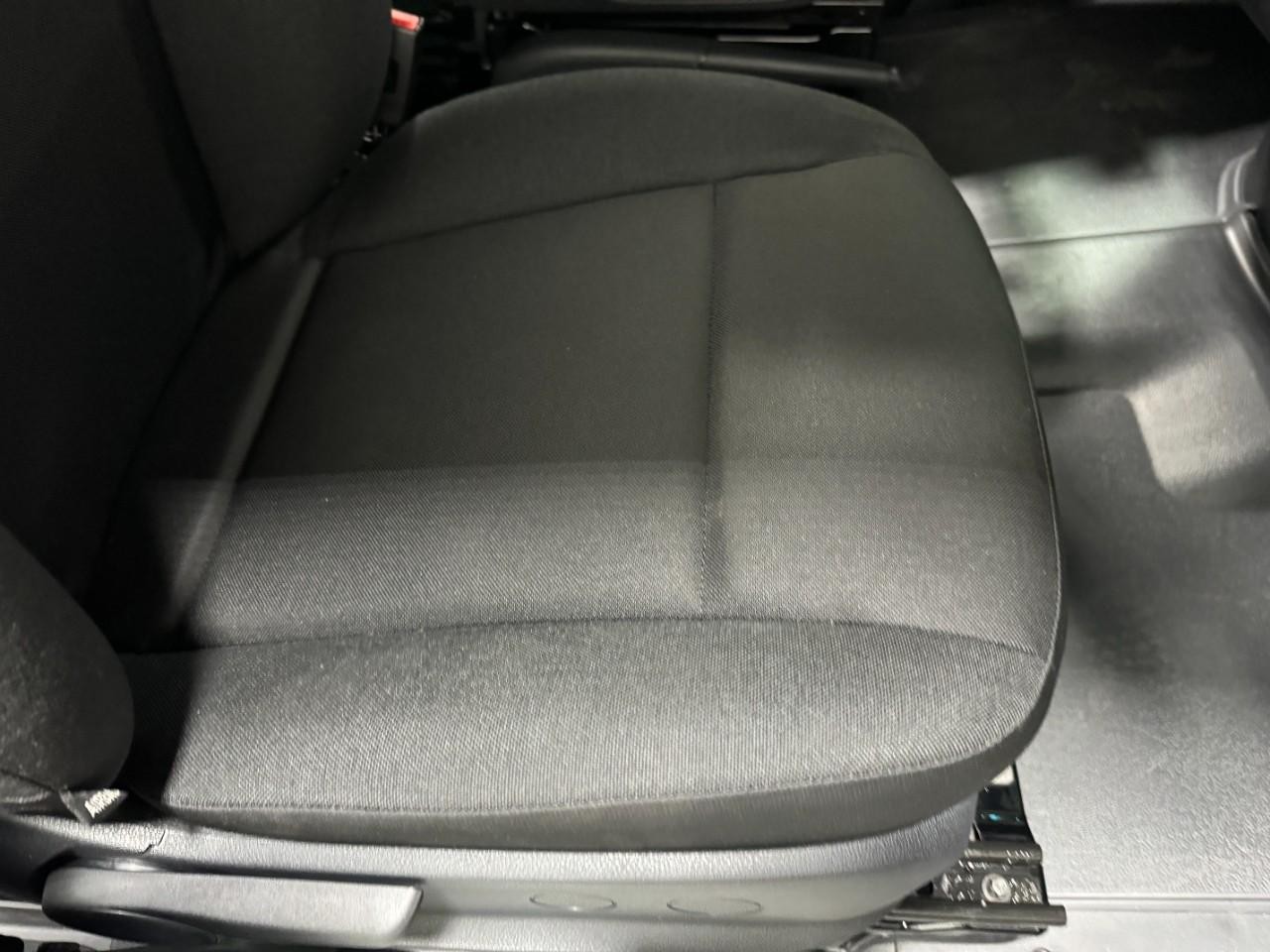 Mercedes-Benz Sprinter Cargo Van Vehicle Full-screen Gallery Image 17