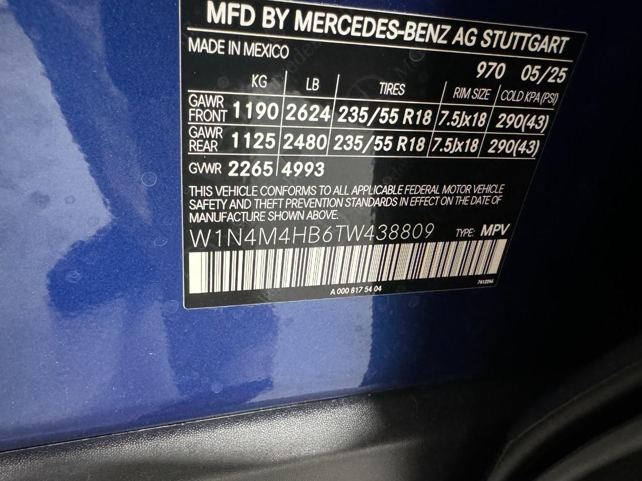 Mercedes-Benz GLB Vehicle Full-screen Gallery Image 37