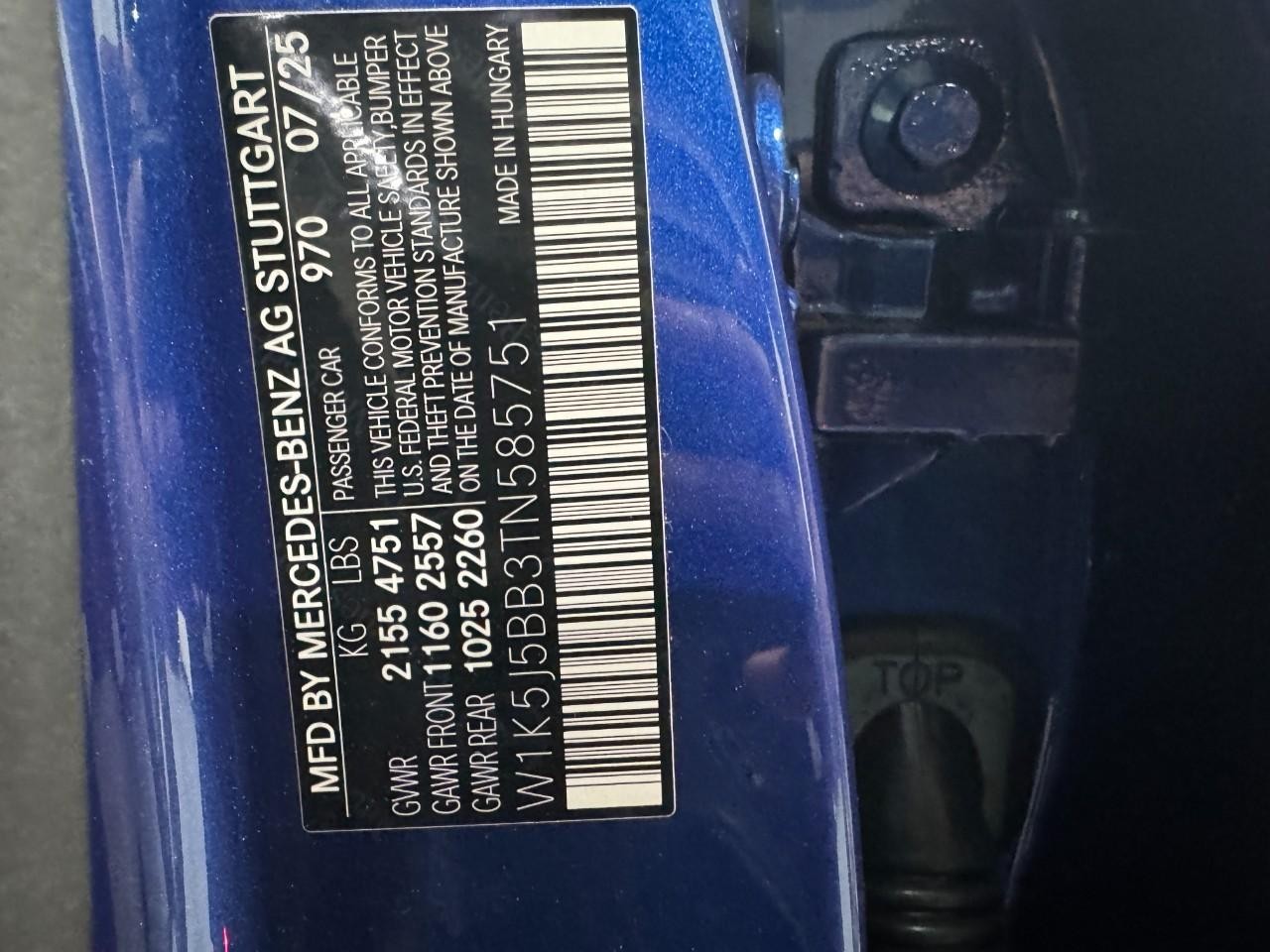 Mercedes-Benz CLA Vehicle Full-screen Gallery Image 36