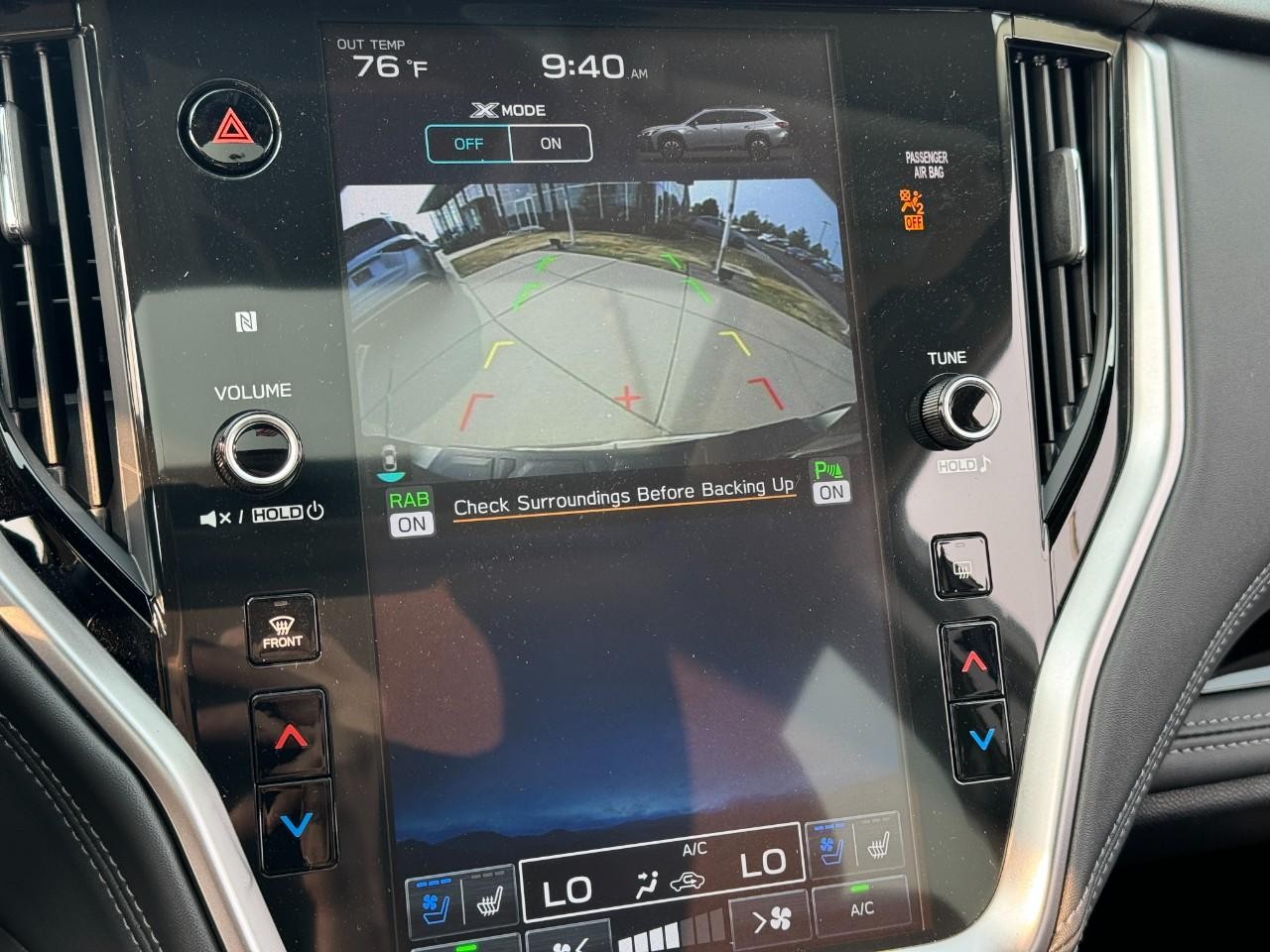 Subaru Outback Vehicle Full-screen Gallery Image 33