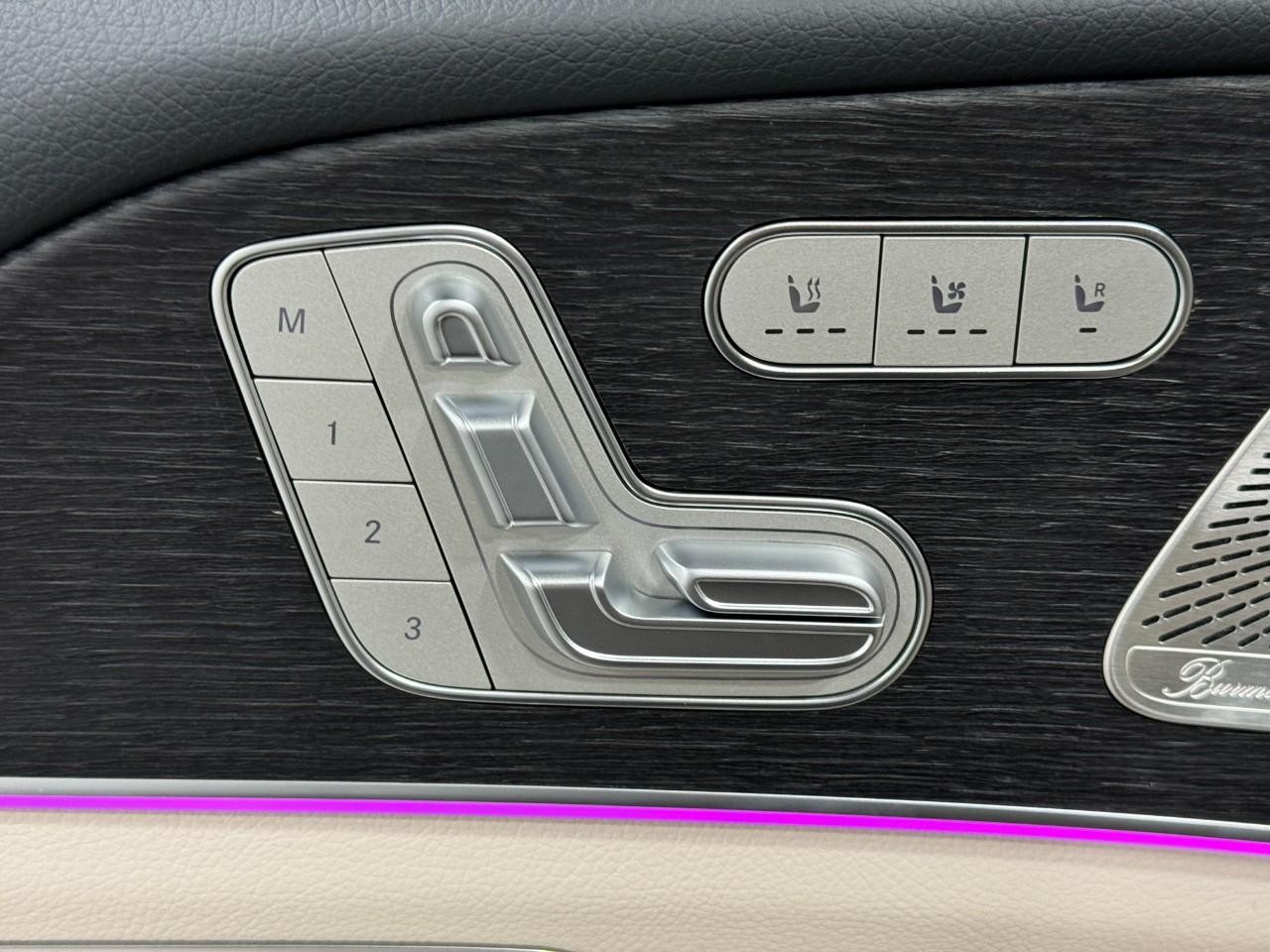 Mercedes-Benz GLS Vehicle Full-screen Gallery Image 27