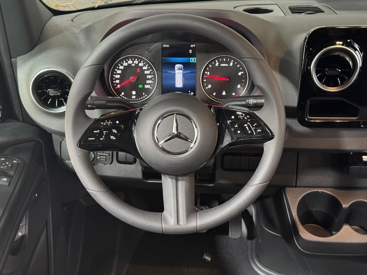 Mercedes-Benz Sprinter Cargo Van Vehicle Full-screen Gallery Image 13