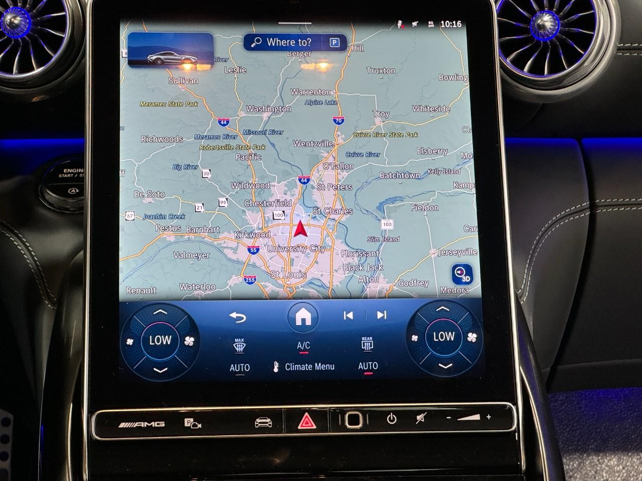 Mercedes-Benz AMG GT Vehicle Full-screen Gallery Image 14