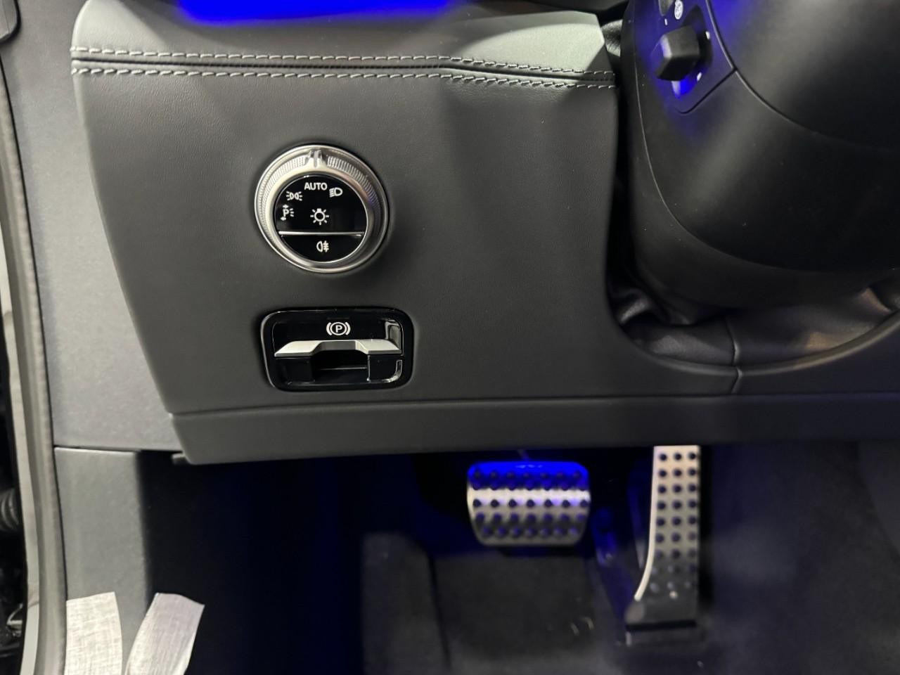 Mercedes-Benz AMG GT Vehicle Full-screen Gallery Image 29