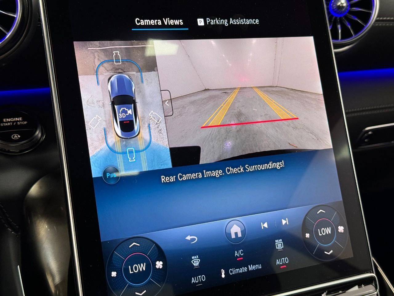 Mercedes-Benz AMG GT Vehicle Full-screen Gallery Image 34