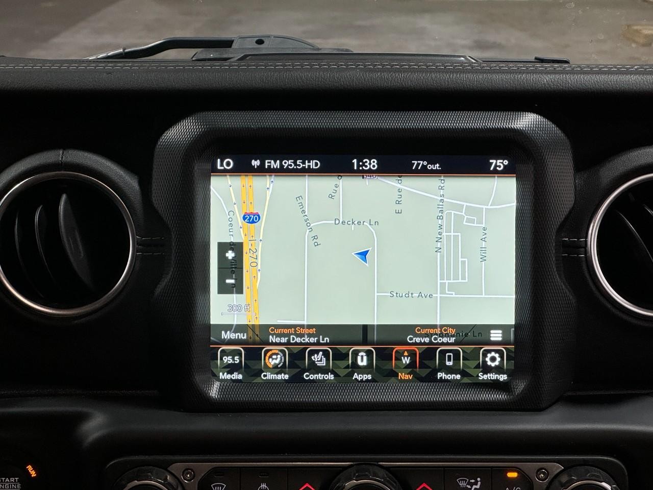 Jeep Wrangler 4xe Vehicle Full-screen Gallery Image 13