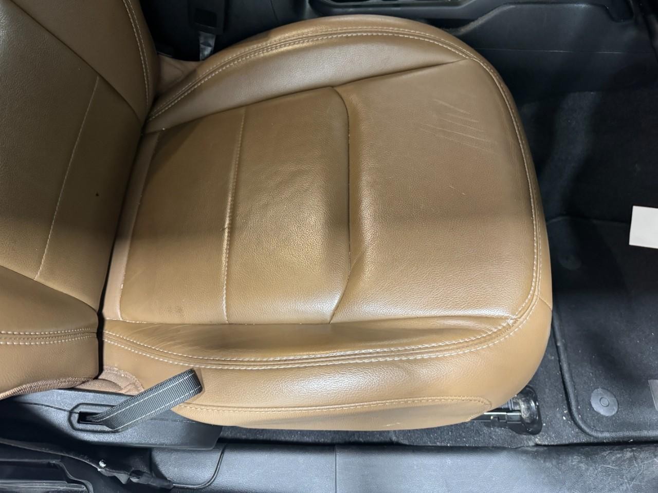 Jeep Wrangler 4xe Vehicle Full-screen Gallery Image 18