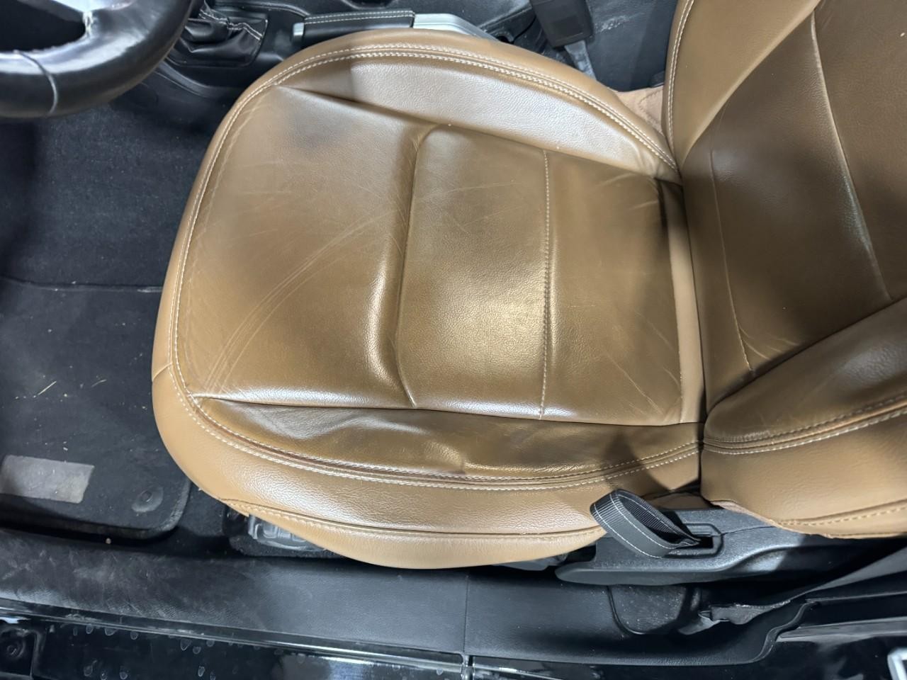 Jeep Wrangler 4xe Vehicle Full-screen Gallery Image 23