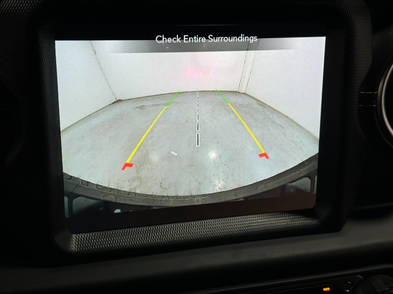 Jeep Wrangler 4xe Vehicle Full-screen Gallery Image 29