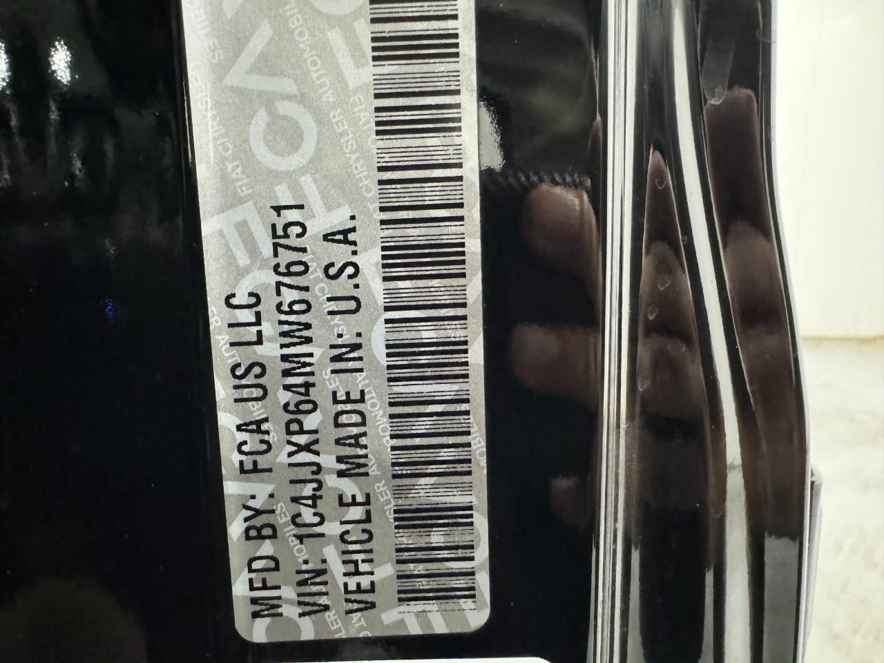 Jeep Wrangler 4xe Vehicle Full-screen Gallery Image 30