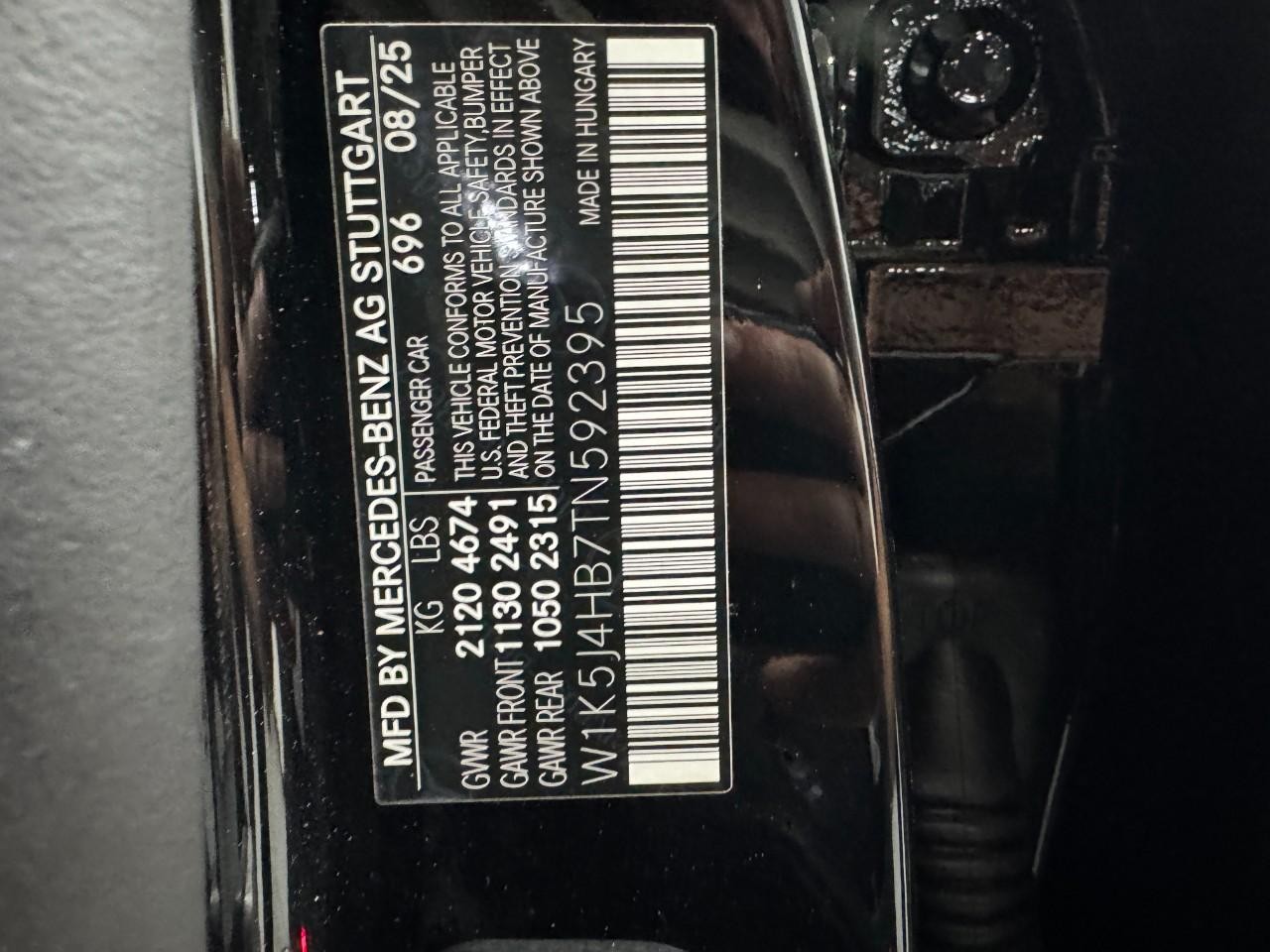 Mercedes-Benz CLA Vehicle Full-screen Gallery Image 37