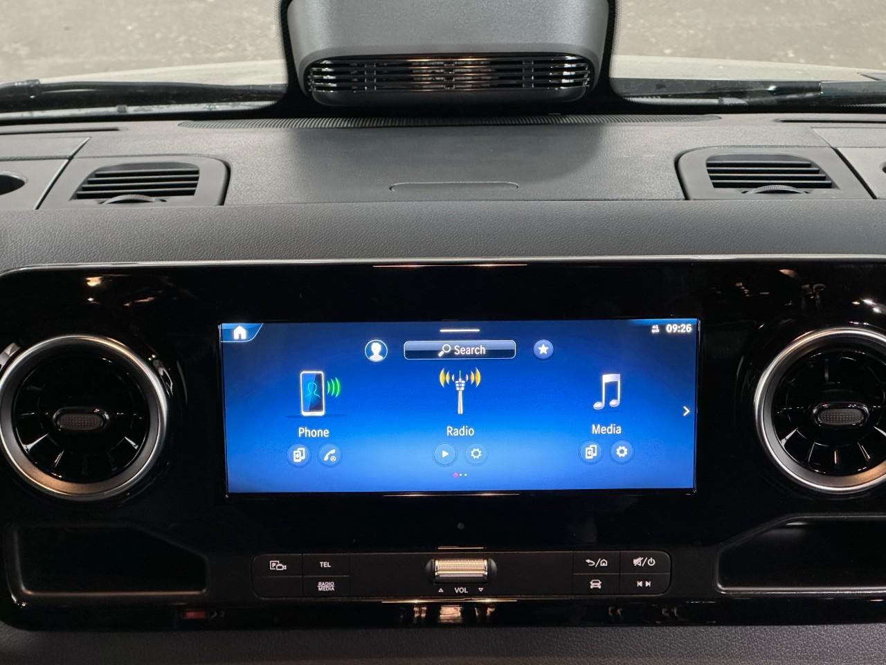 Mercedes-Benz Sprinter Cargo Van Vehicle Full-screen Gallery Image 14