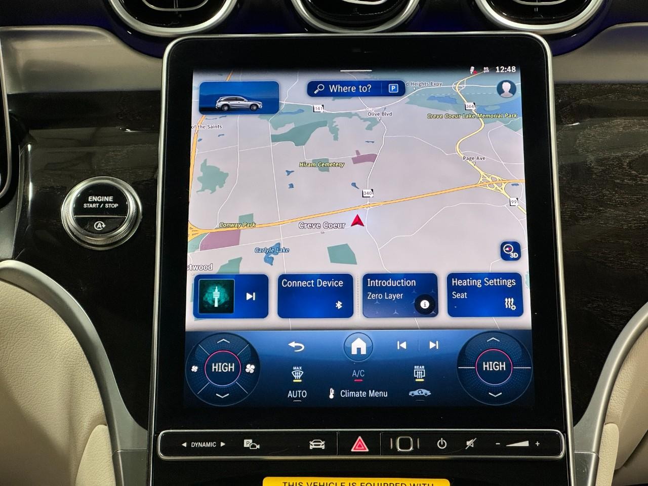 Mercedes-Benz GLC Vehicle Full-screen Gallery Image 14