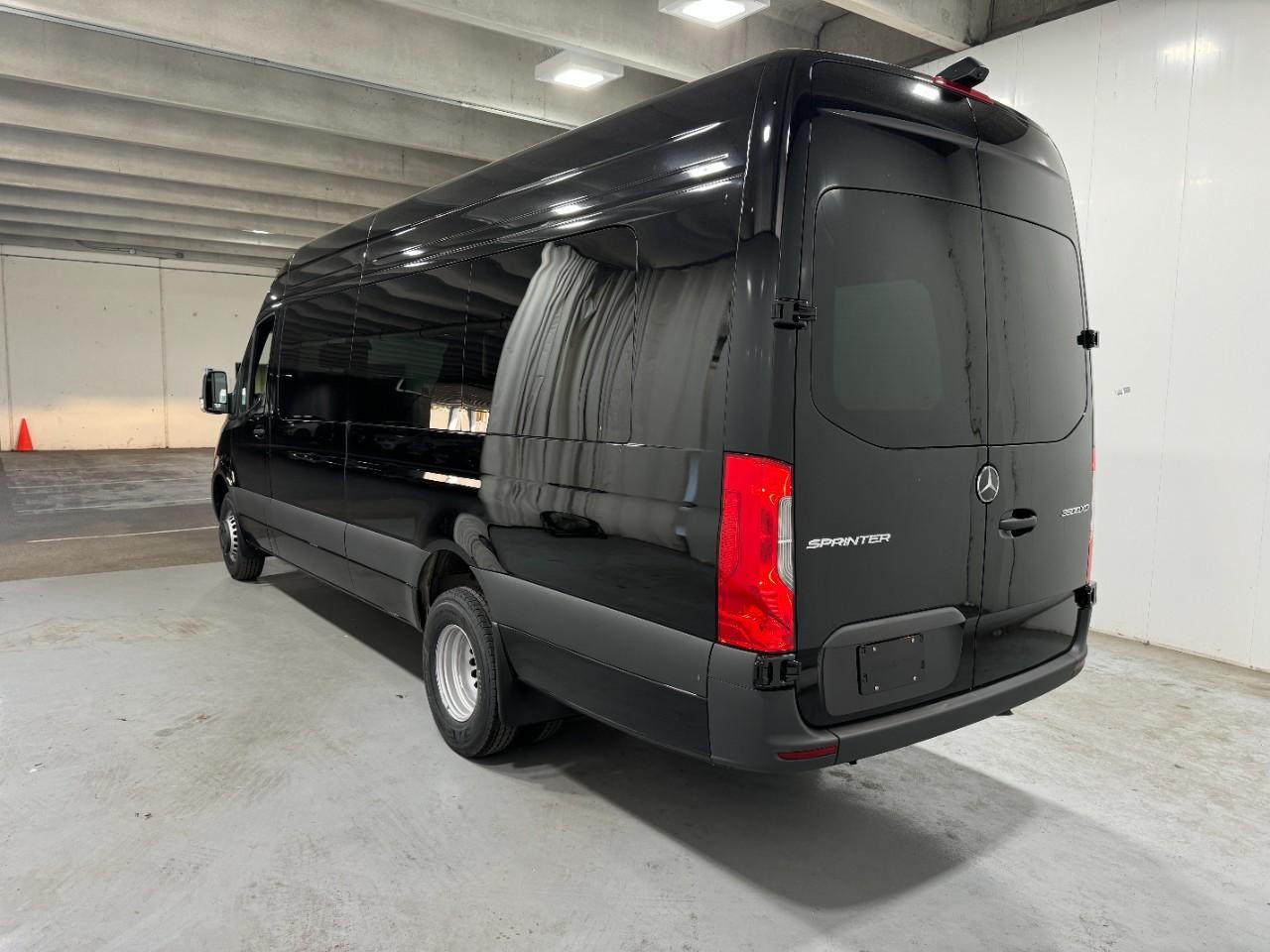Mercedes-Benz Sprinter Cargo Van Vehicle Full-screen Gallery Image 3