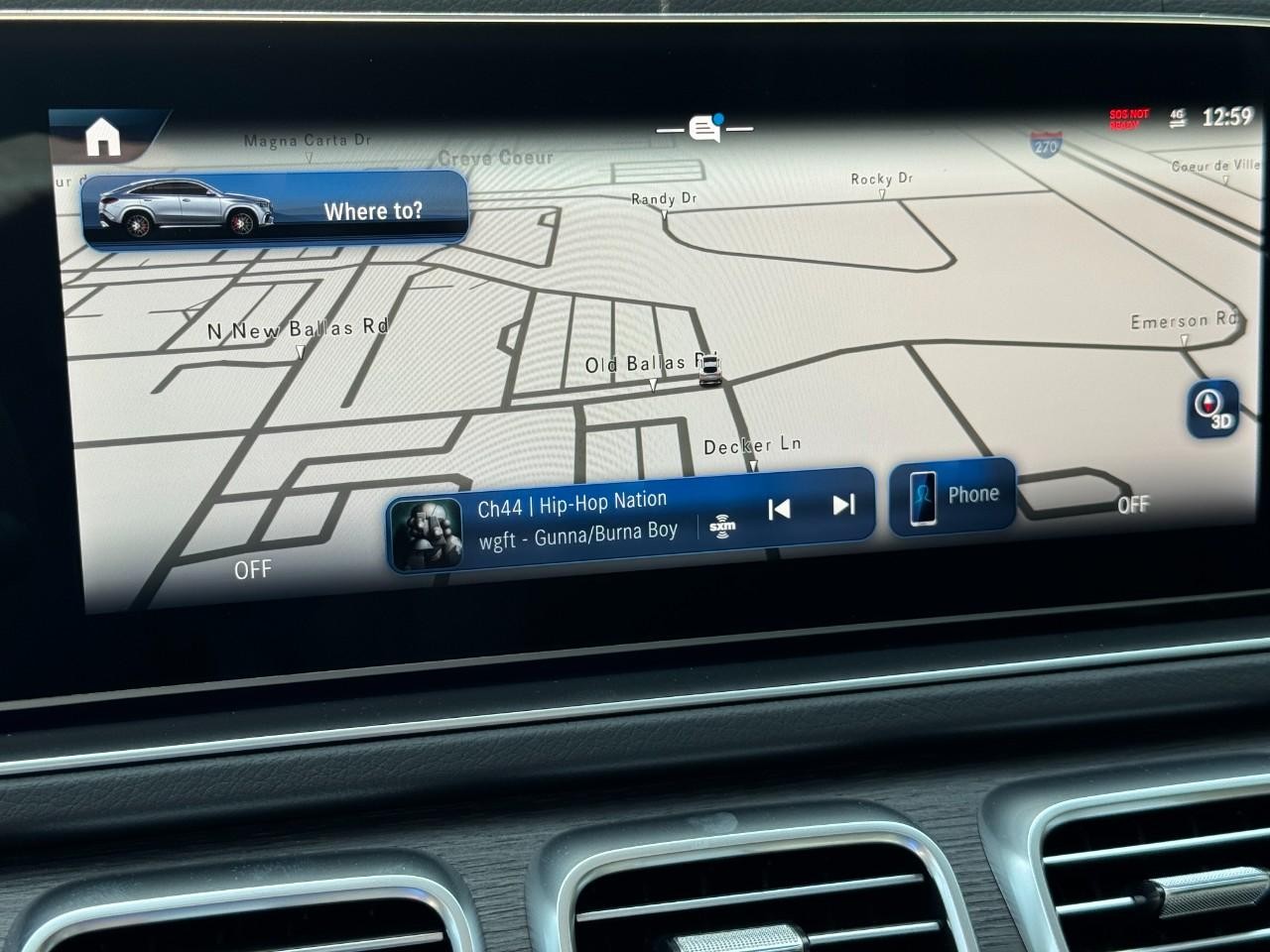 Mercedes-Benz GLE Vehicle Full-screen Gallery Image 24