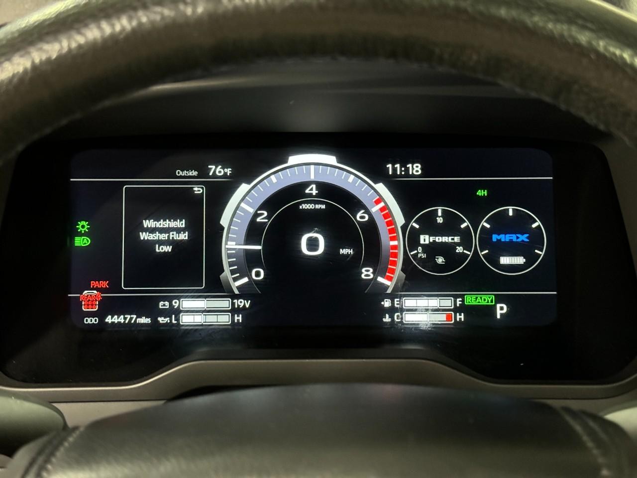 Toyota Sequoia Vehicle Full-screen Gallery Image 31