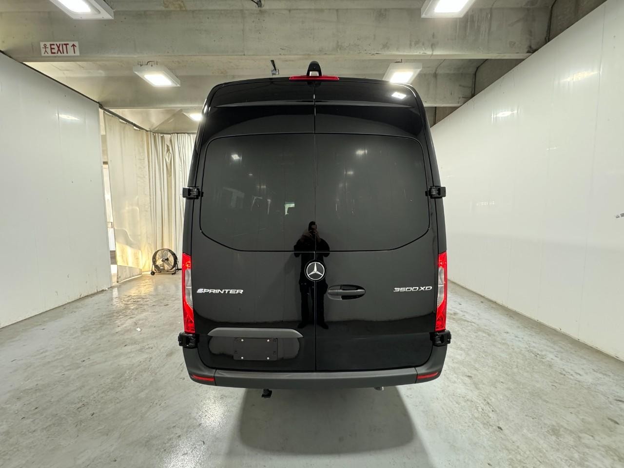Mercedes-Benz Sprinter Cargo Van Vehicle Full-screen Gallery Image 8