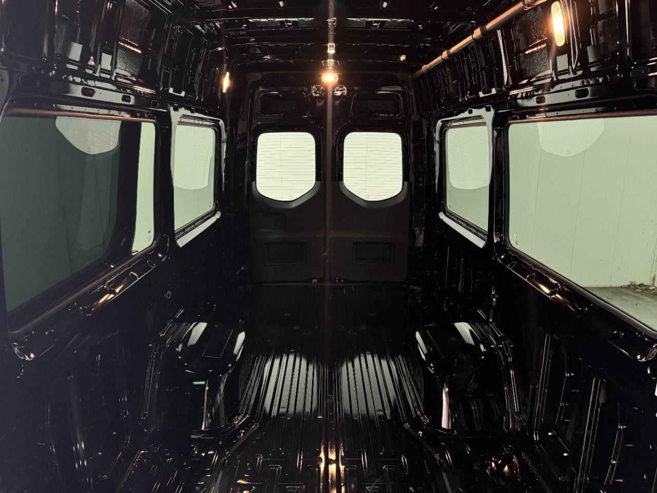 Mercedes-Benz Sprinter Cargo Van Vehicle Full-screen Gallery Image 11