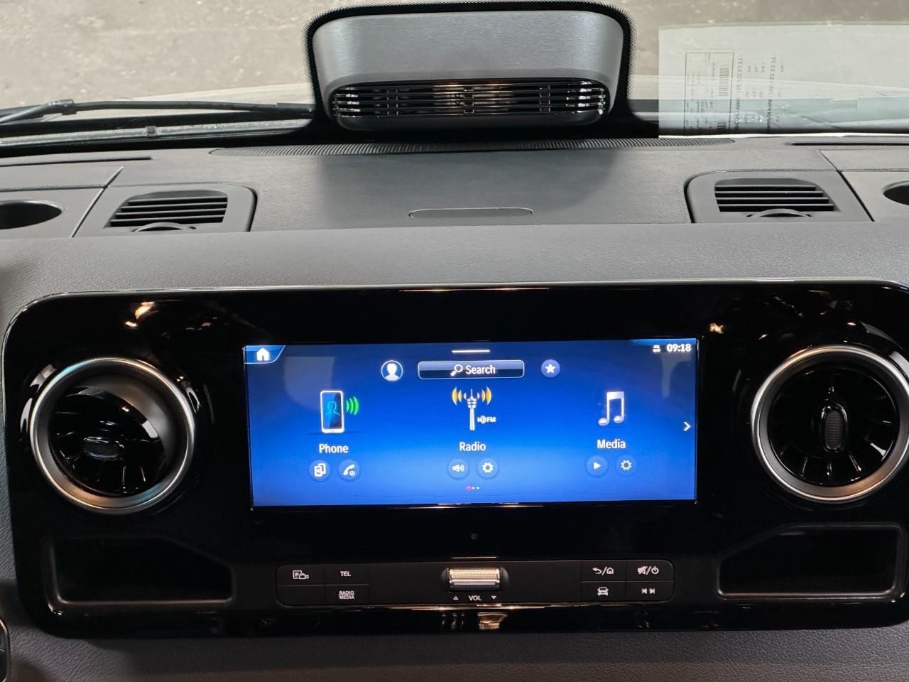 Mercedes-Benz Sprinter Cargo Van Vehicle Full-screen Gallery Image 14