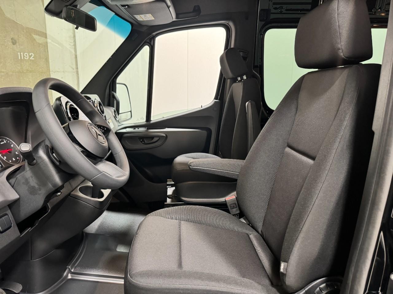 Mercedes-Benz Sprinter Cargo Van Vehicle Full-screen Gallery Image 25