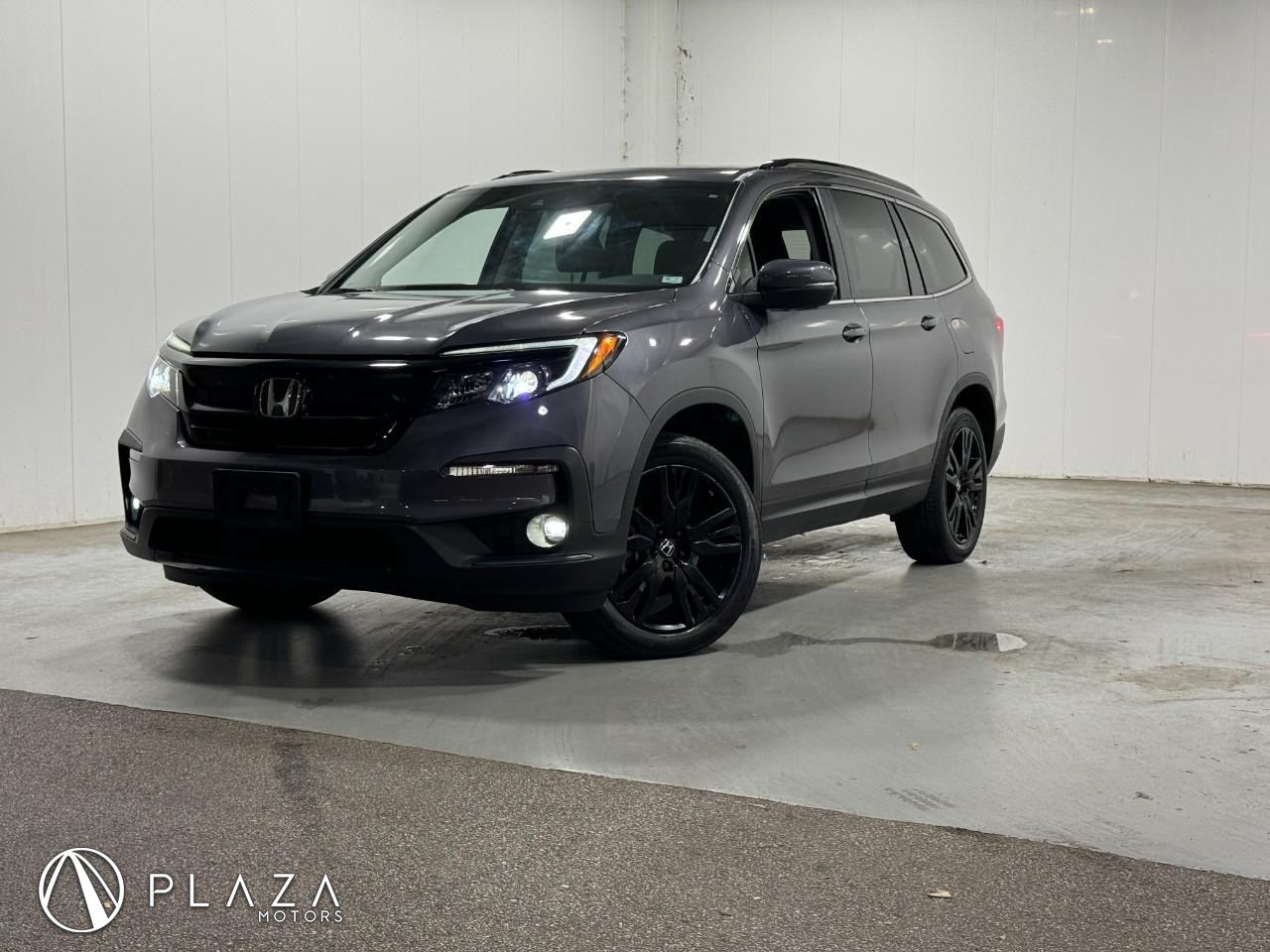 Honda Pilot Vehicle Full-screen Gallery Image 01