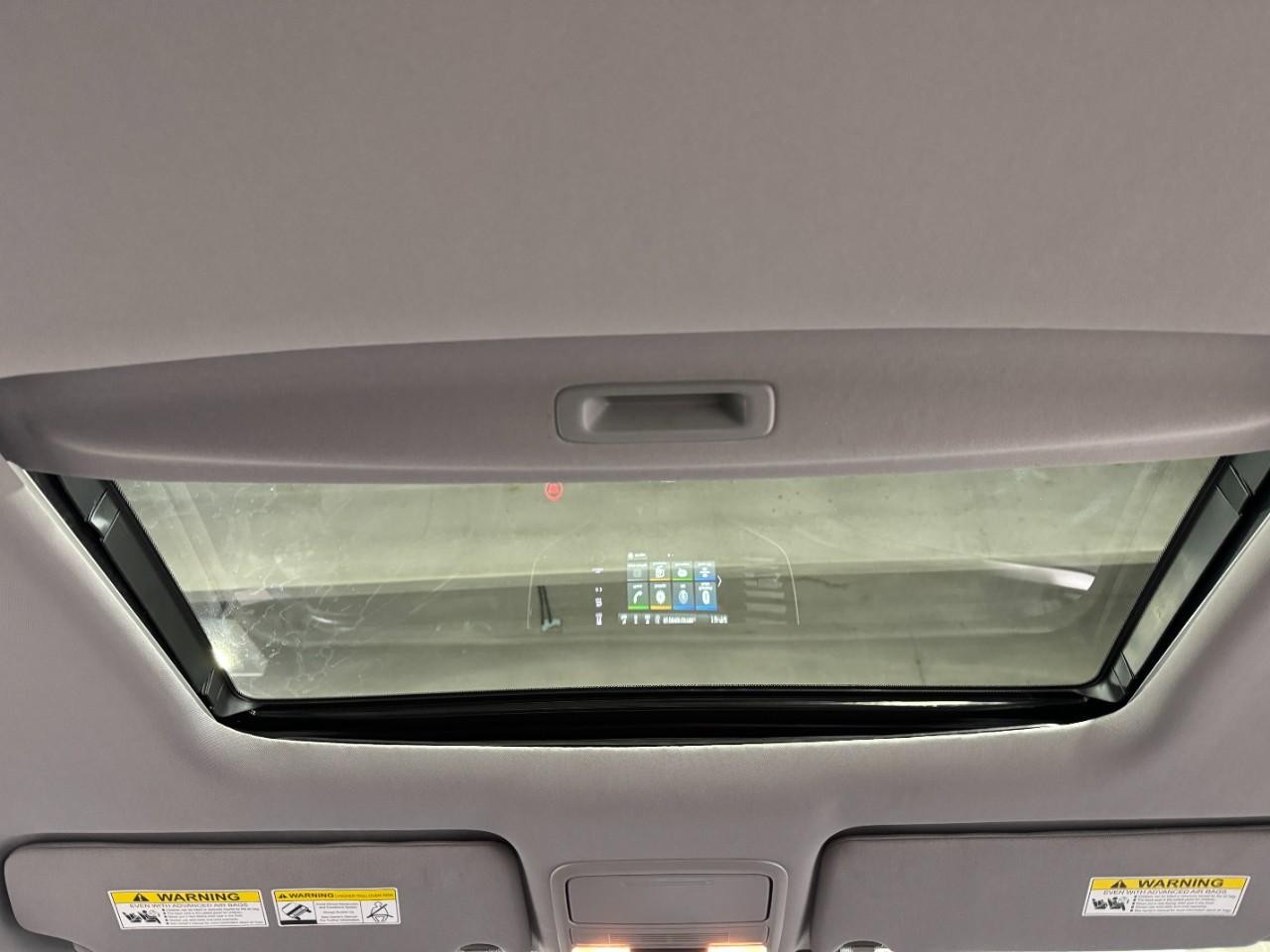 Honda Pilot Vehicle Full-screen Gallery Image 12