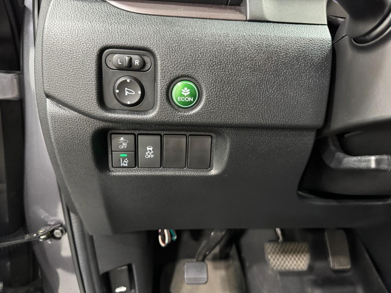 Honda Pilot Vehicle Full-screen Gallery Image 29