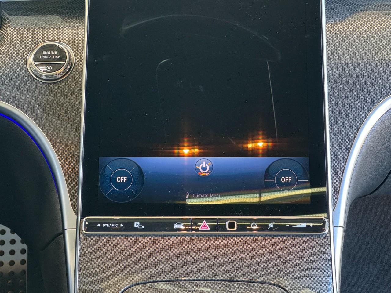 Mercedes-Benz CLE Vehicle Full-screen Gallery Image 14