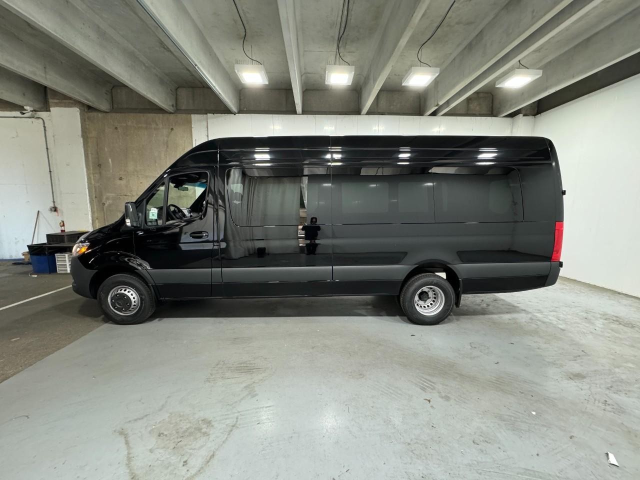 Mercedes-Benz Sprinter Cargo Van Vehicle Full-screen Gallery Image 2