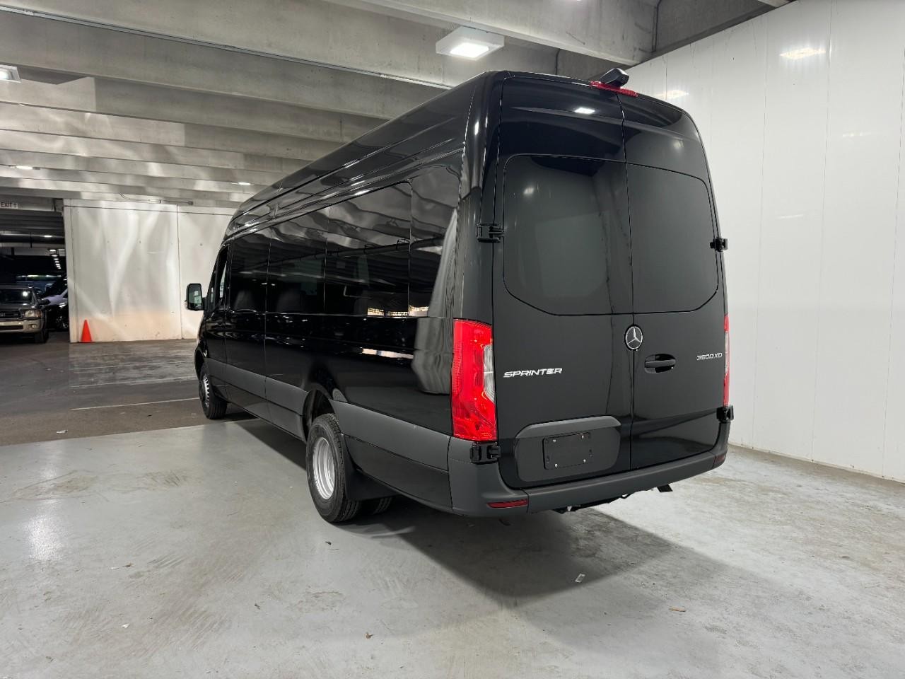 Mercedes-Benz Sprinter Cargo Van Vehicle Full-screen Gallery Image 3