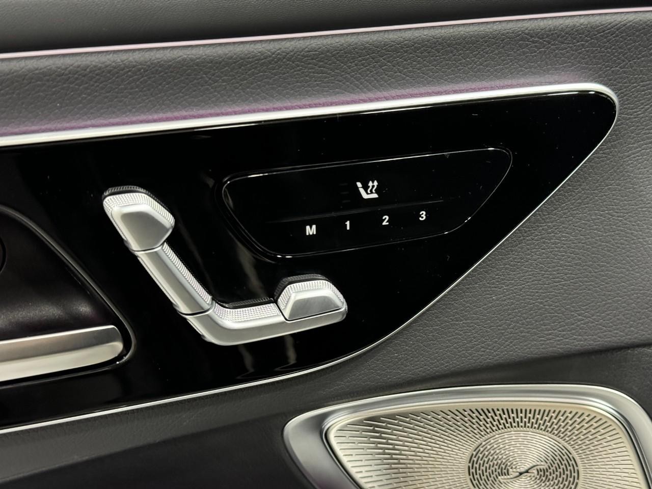 Mercedes-Benz CLE Vehicle Full-screen Gallery Image 22