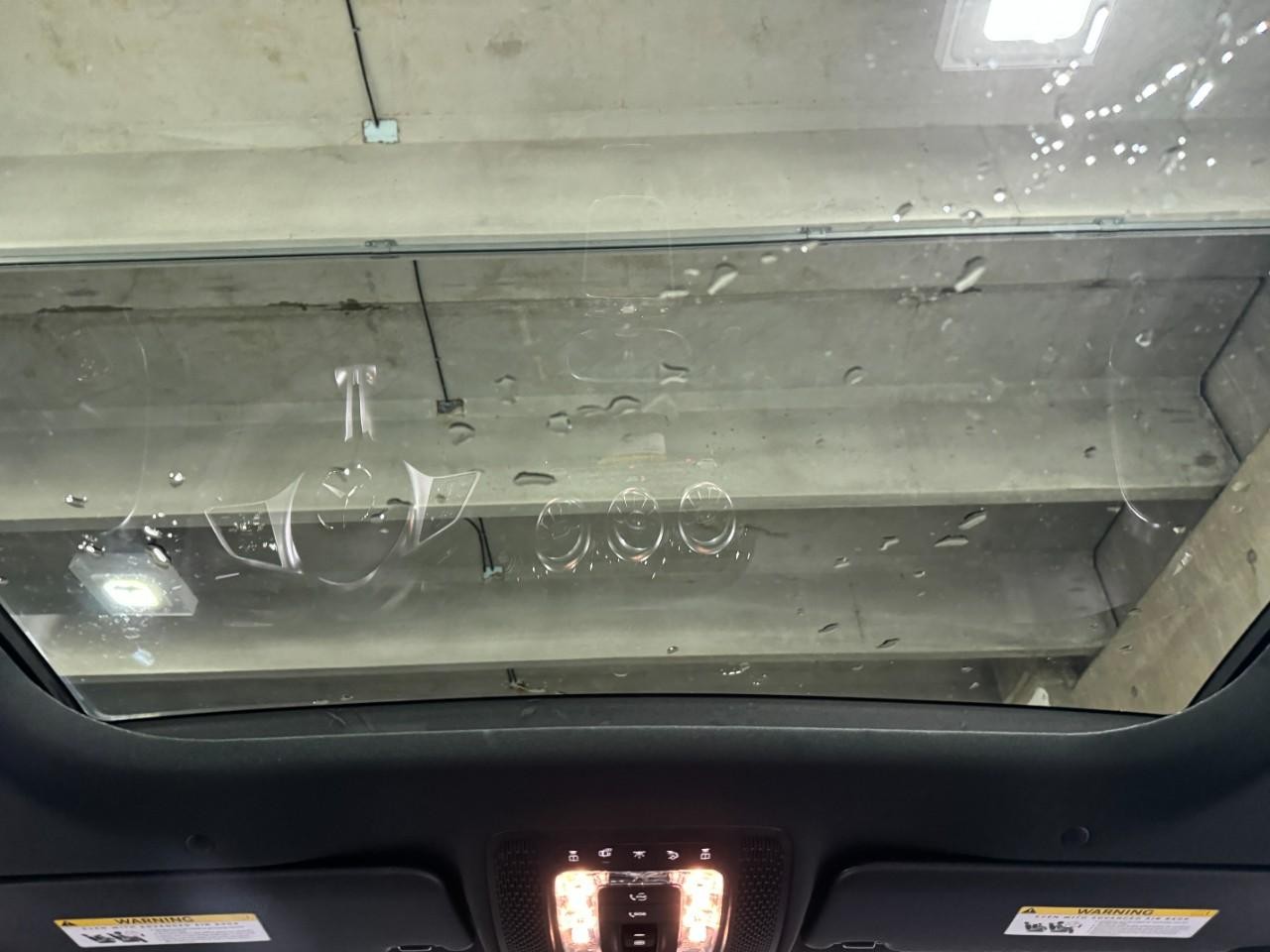 Mercedes-Benz CLA Vehicle Full-screen Gallery Image 11