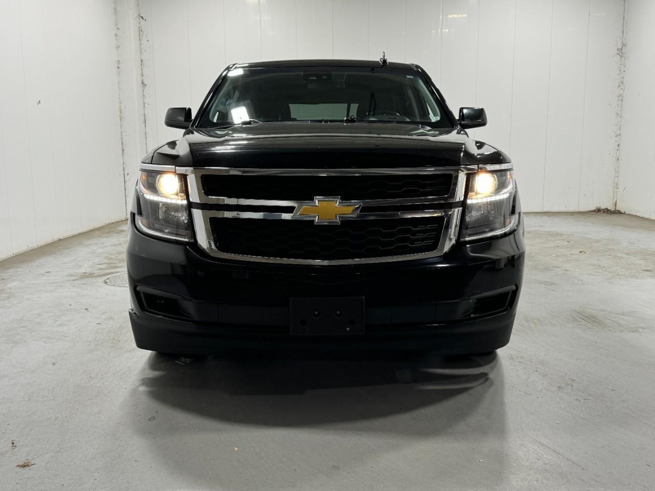 Chevrolet Tahoe Vehicle Full-screen Gallery Image 07