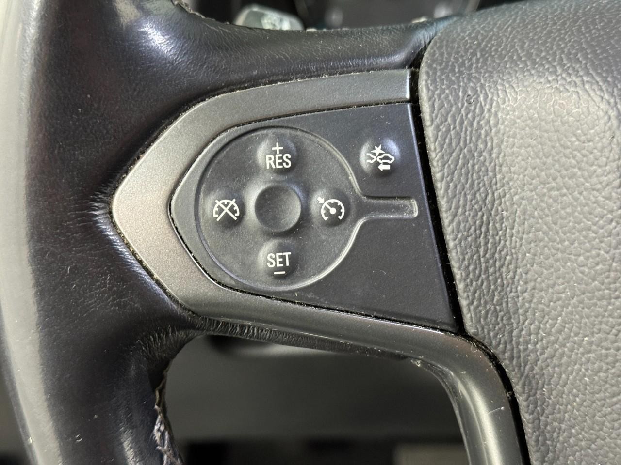 Chevrolet Tahoe Vehicle Full-screen Gallery Image 32