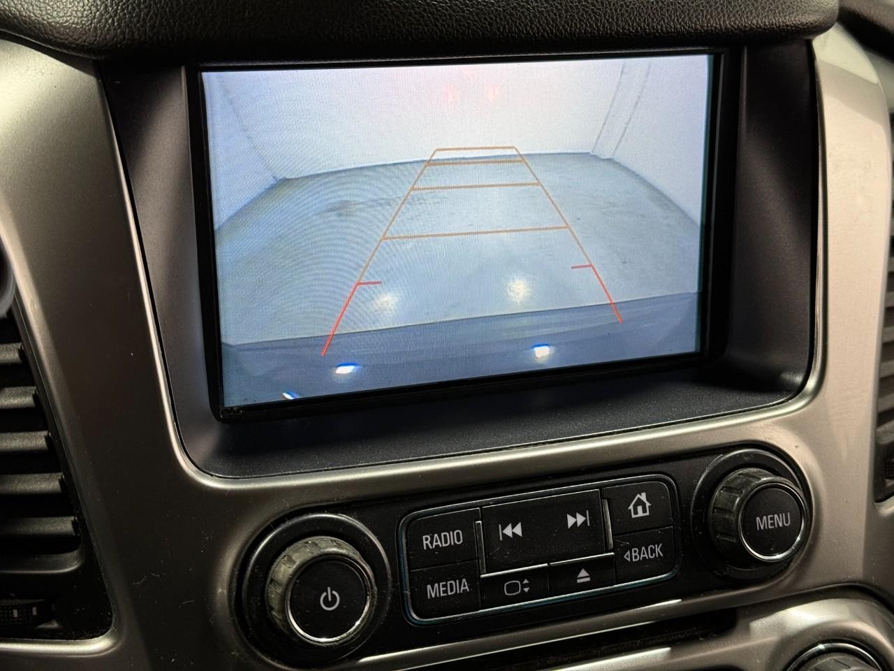 Chevrolet Tahoe Vehicle Full-screen Gallery Image 35