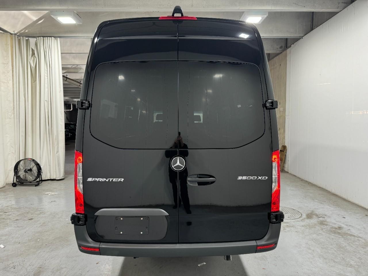 Mercedes-Benz Sprinter Cargo Van Vehicle Full-screen Gallery Image 8