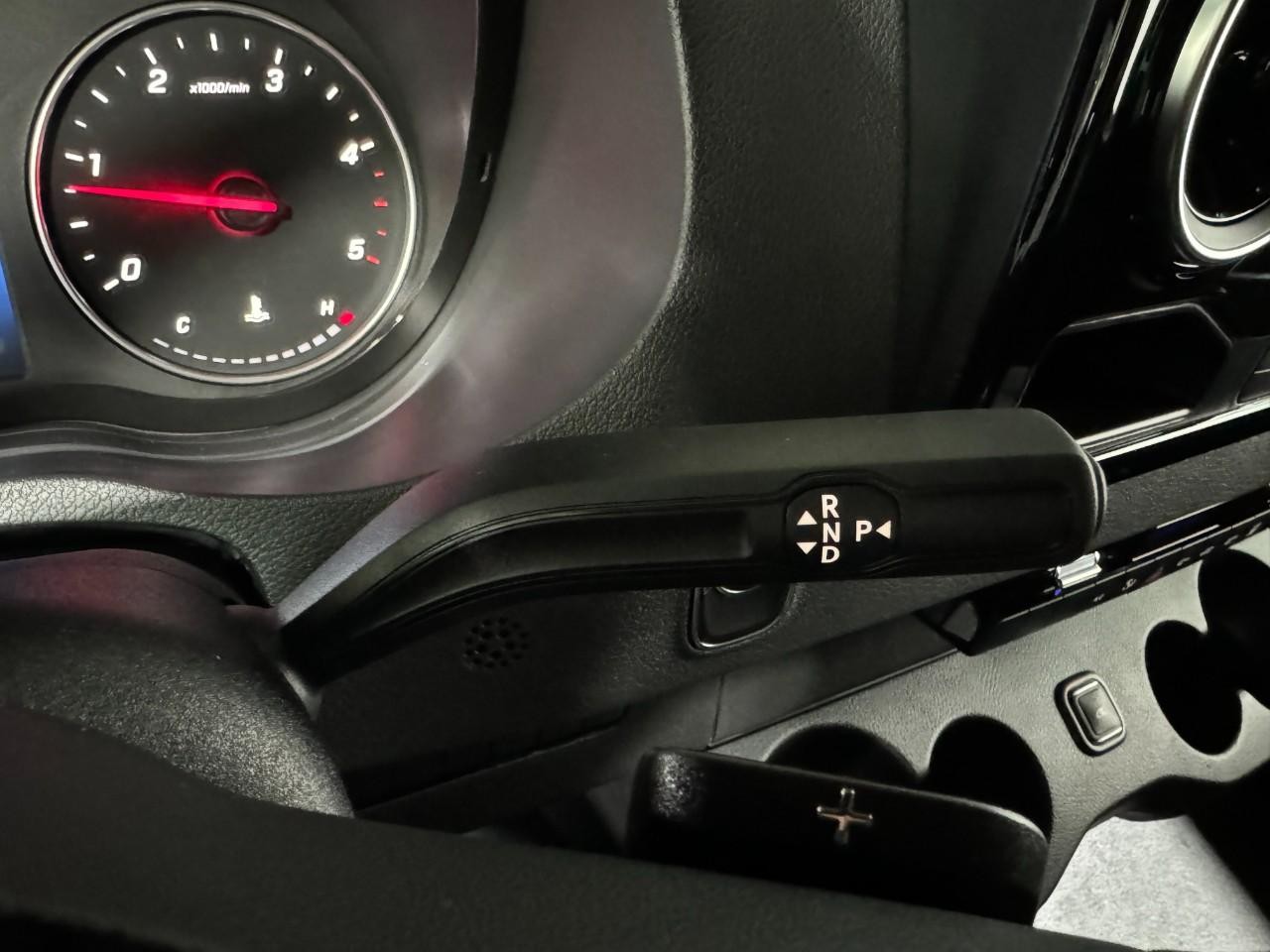 Mercedes-Benz Sprinter Cargo Van Vehicle Full-screen Gallery Image 32