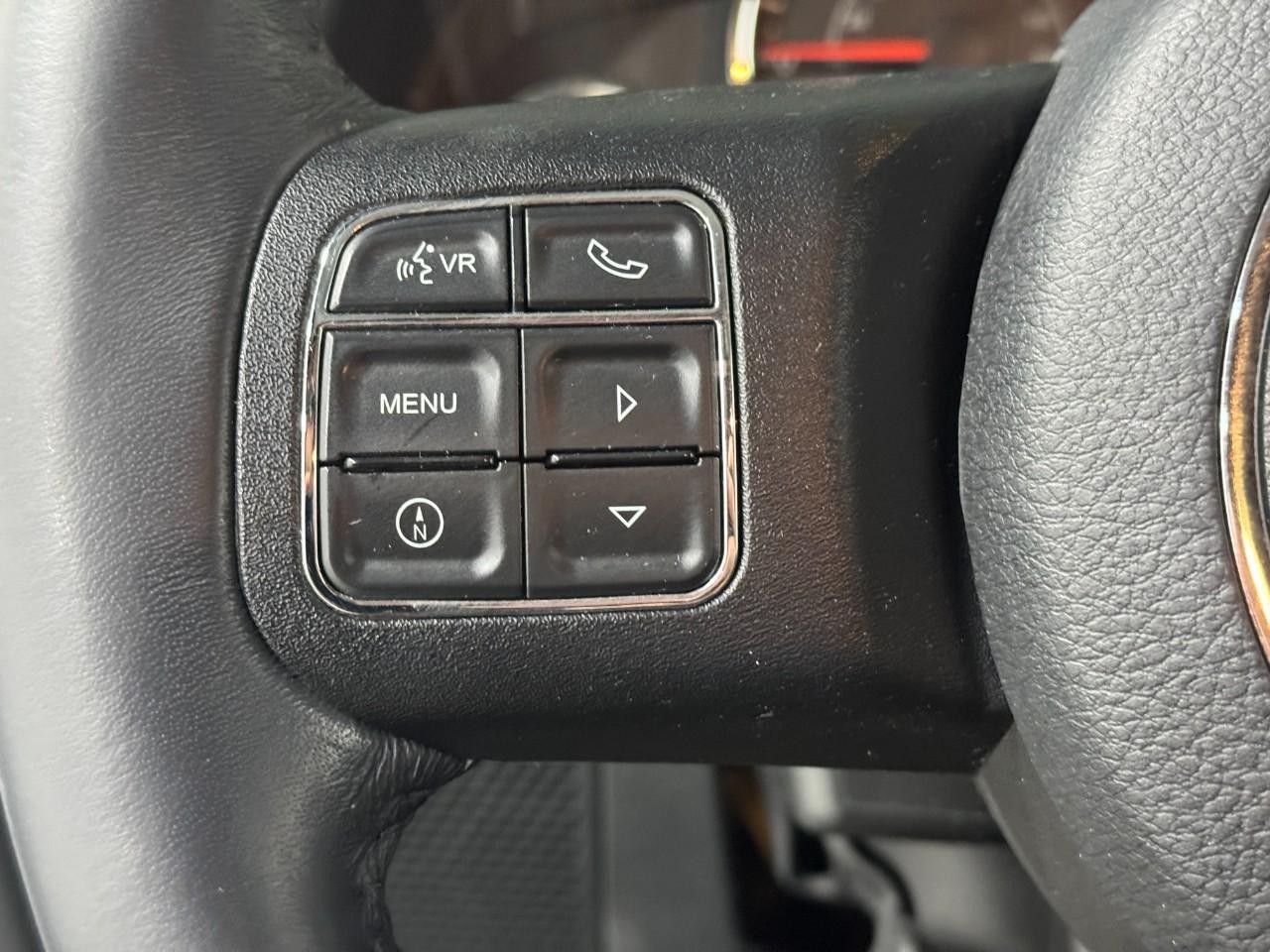 Jeep Wrangler Unlimited Vehicle Full-screen Gallery Image 25