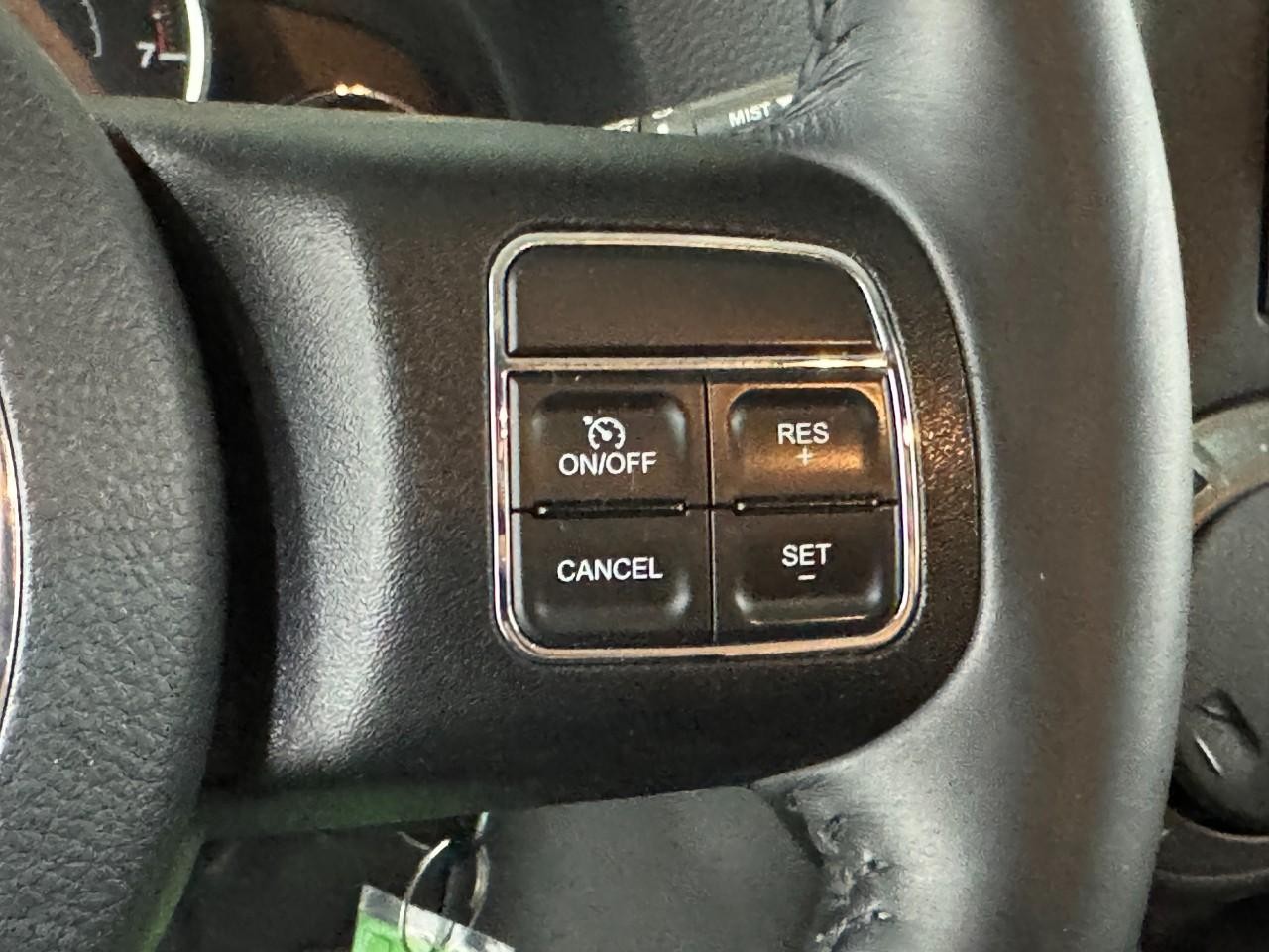 Jeep Wrangler Unlimited Vehicle Full-screen Gallery Image 26