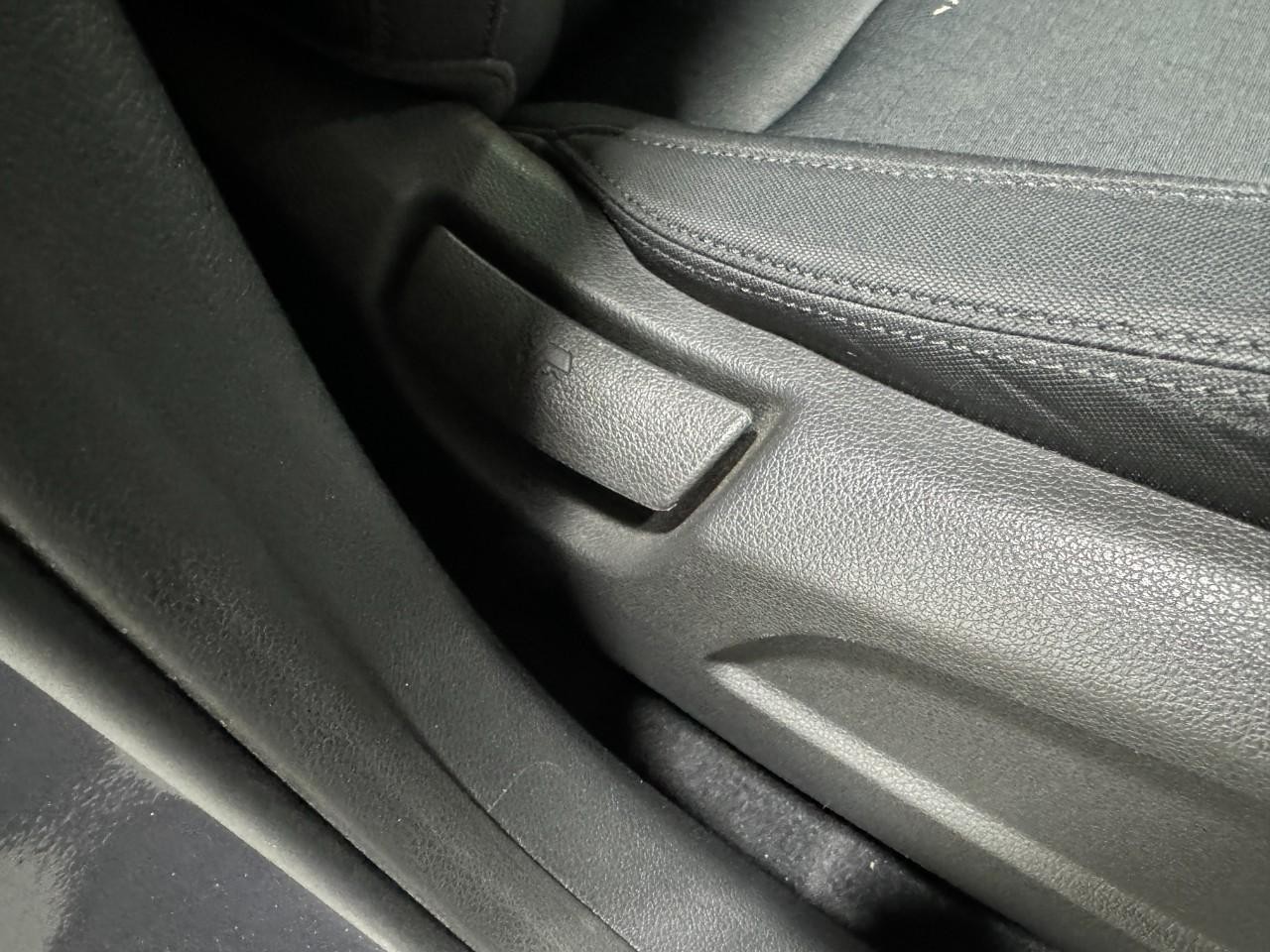 Hyundai Tucson Vehicle Full-screen Gallery Image 20