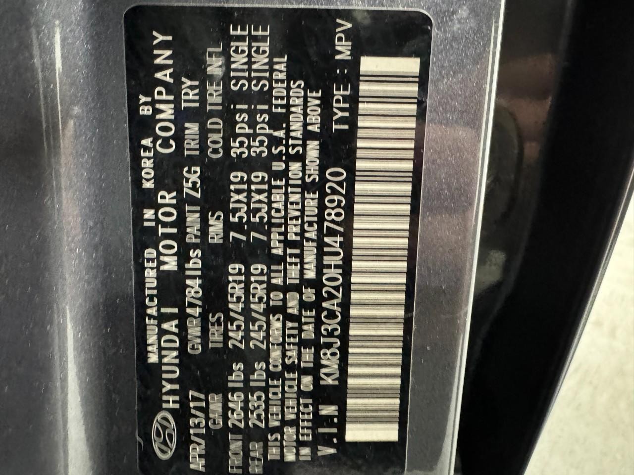 Hyundai Tucson Vehicle Full-screen Gallery Image 31