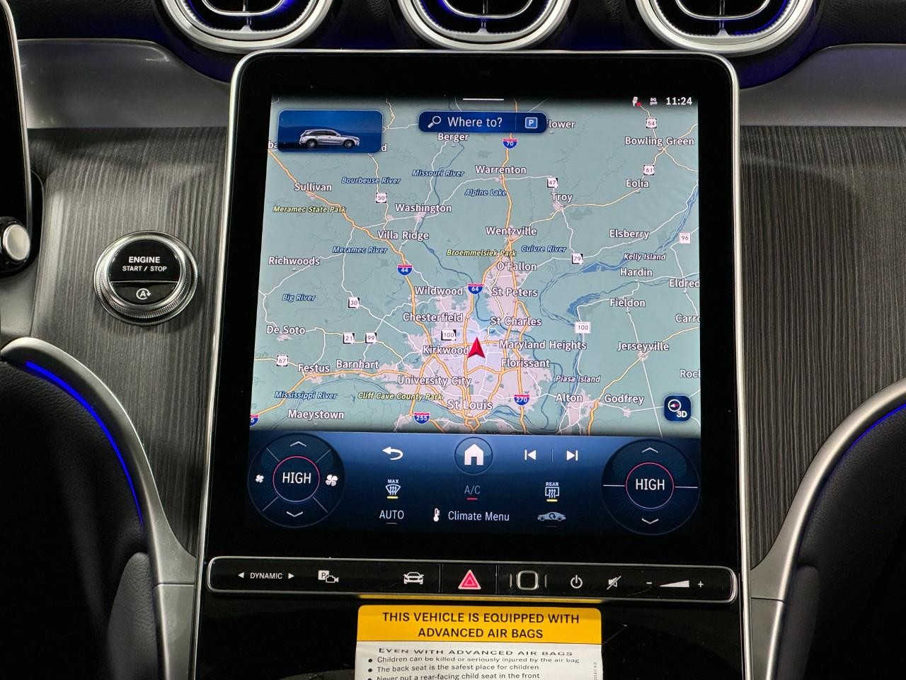 Mercedes-Benz GLC Vehicle Full-screen Gallery Image 14