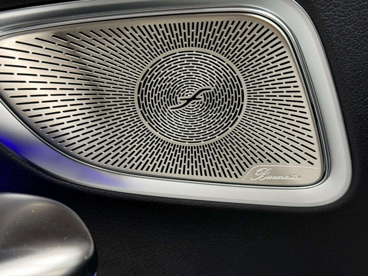 Mercedes-Benz CLE Vehicle Full-screen Gallery Image 24